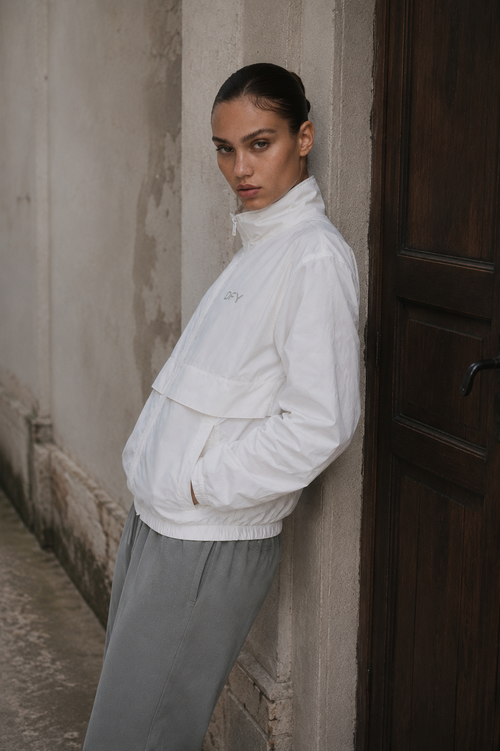 Ease Jacket Zen White