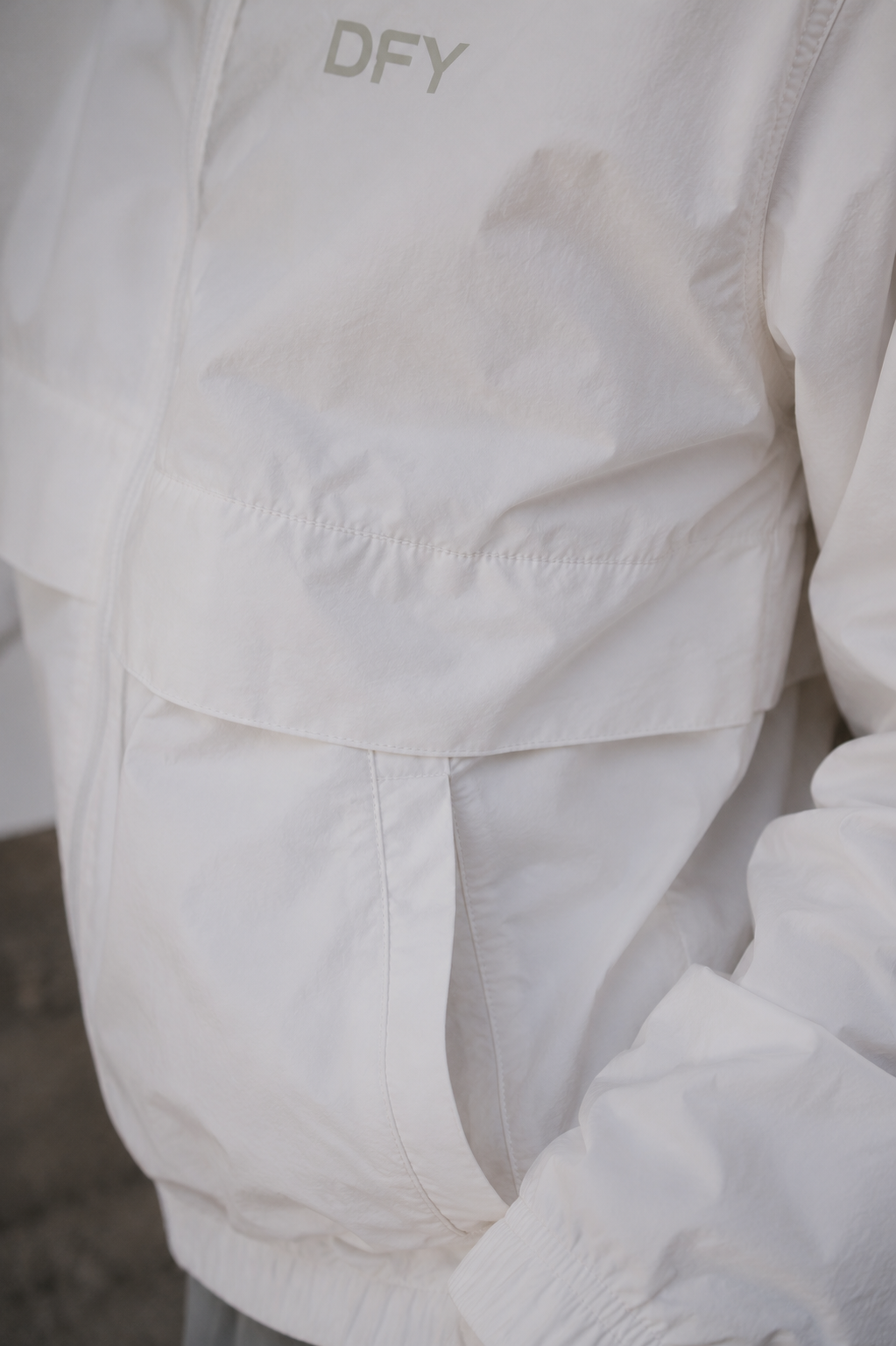 Ease Jacket Zen White